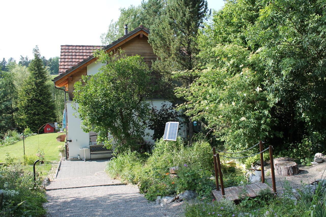 Leidzgi B&B Safenwil Exterior foto